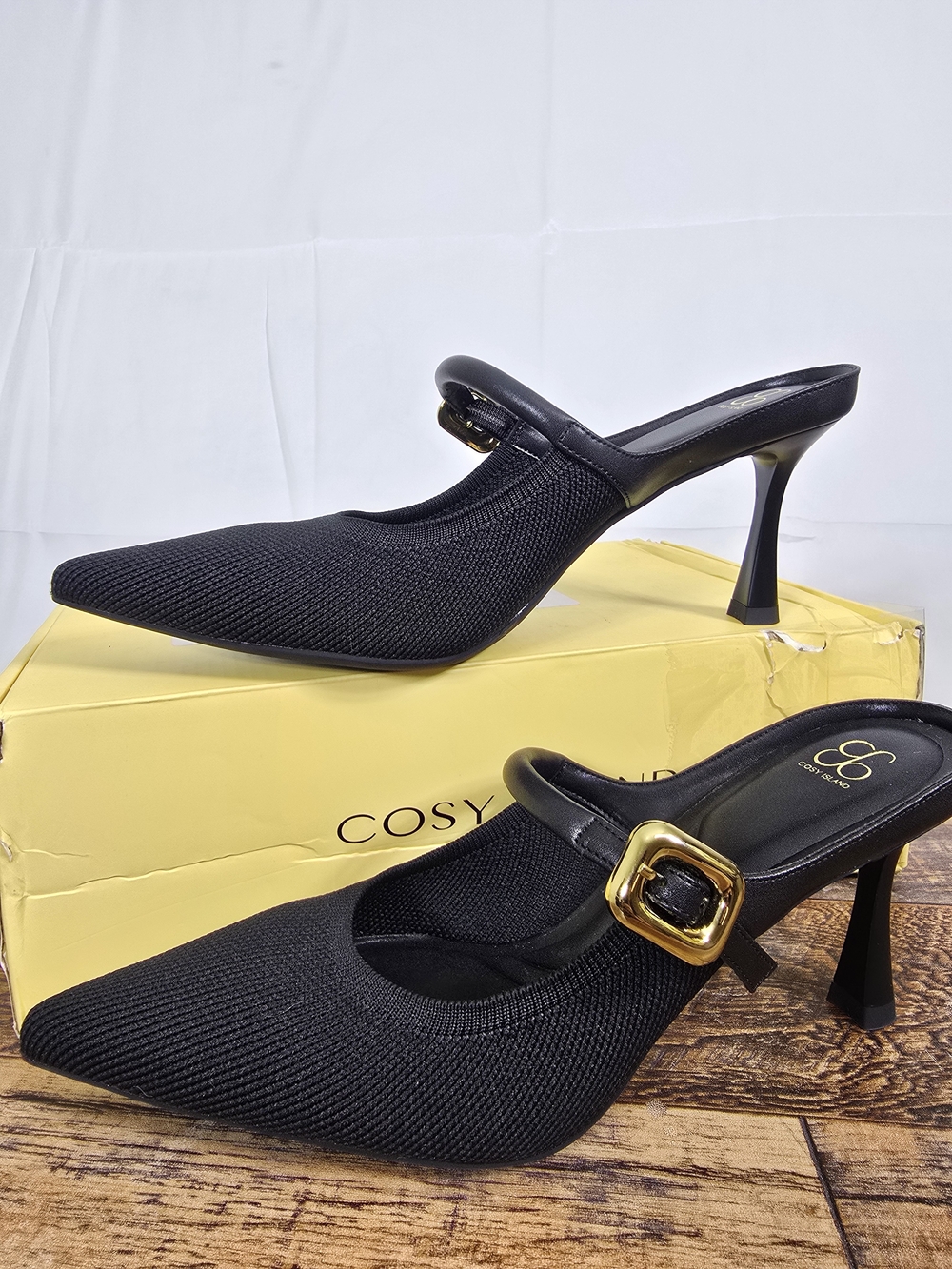 Cosy Island Gracelithe Black Pointed Knit Mules with Gold Buckle Size 7 - Picture 2 of 16